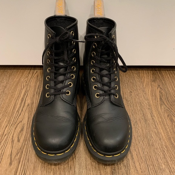 Vegan 1460 Felix Lace Up Boots 🖤 - Picture 6 of 10